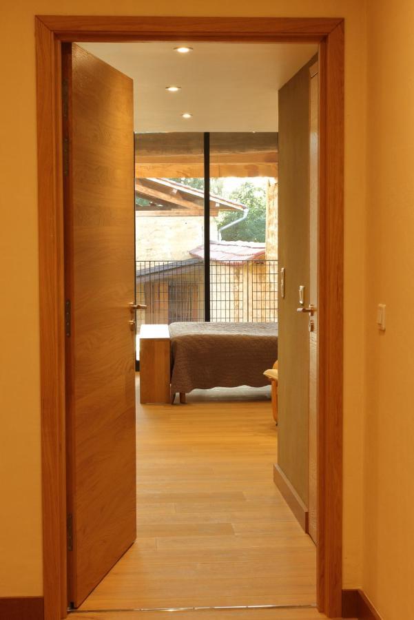 La Ferme De Berlioz Aparthotel La Cote-Saint-Andre Buitenkant foto